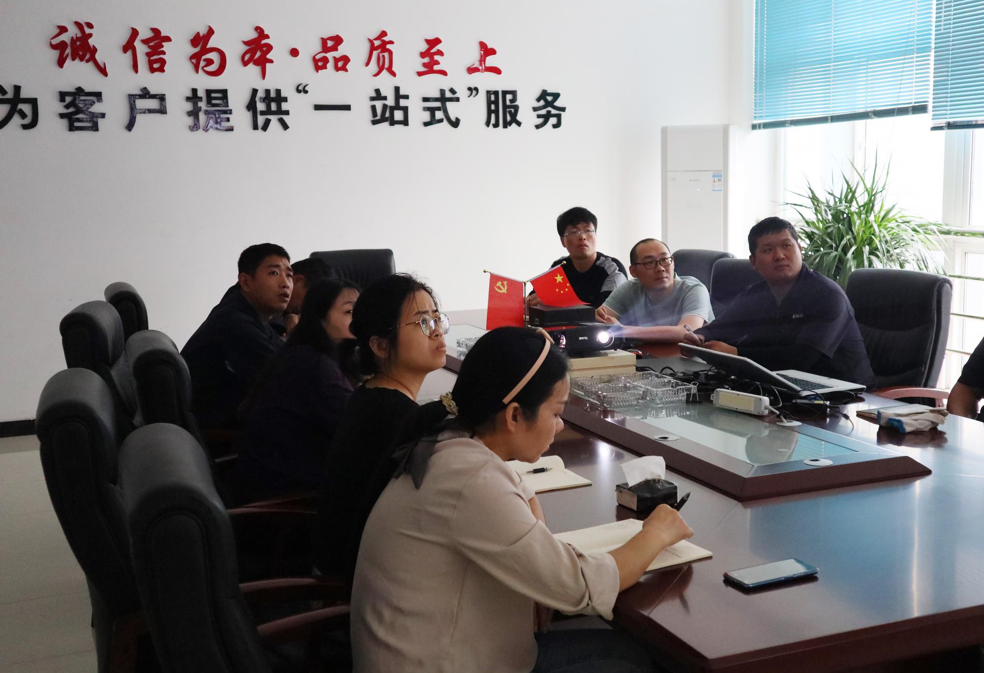 新路科技開展《消防安全知識培訓》，提高員工安全意識及應急措施